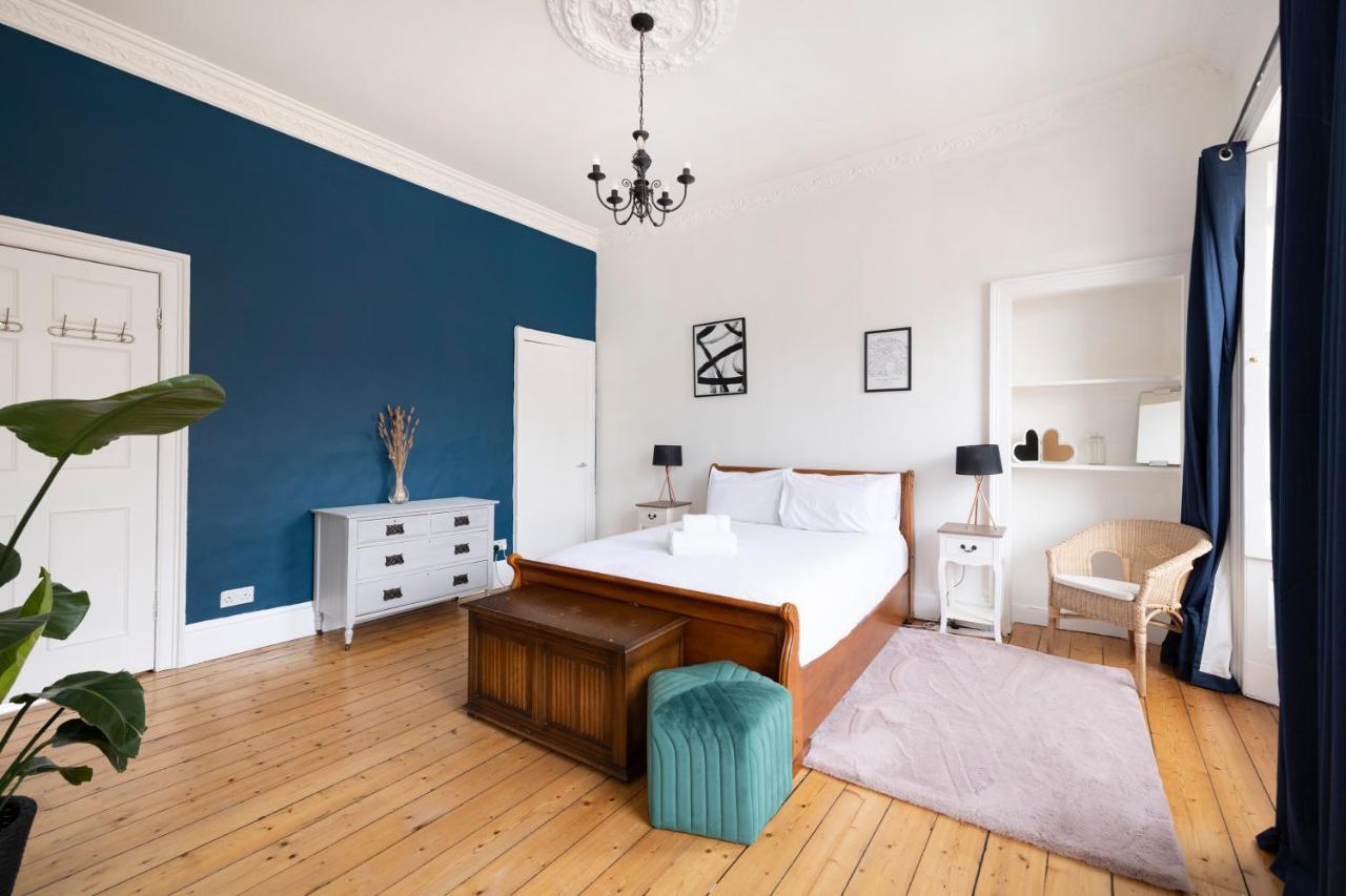 Altido Glamorous 2-Bed Flat Near Edinburgh Castle المظهر الخارجي الصورة