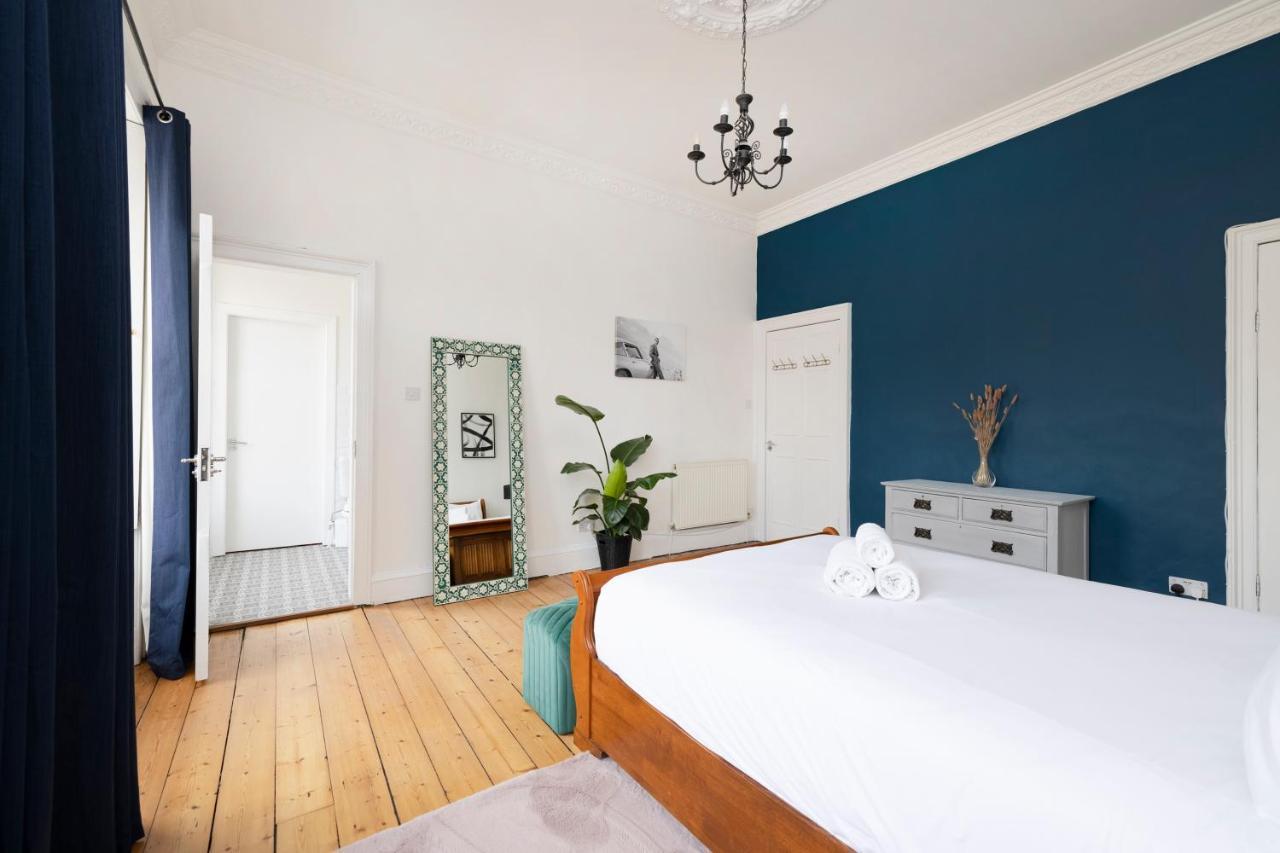 Altido Glamorous 2-Bed Flat Near Edinburgh Castle المظهر الخارجي الصورة